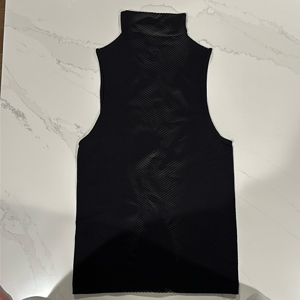 Athleta Black Ribbed Mock-neck Sleeveless Top